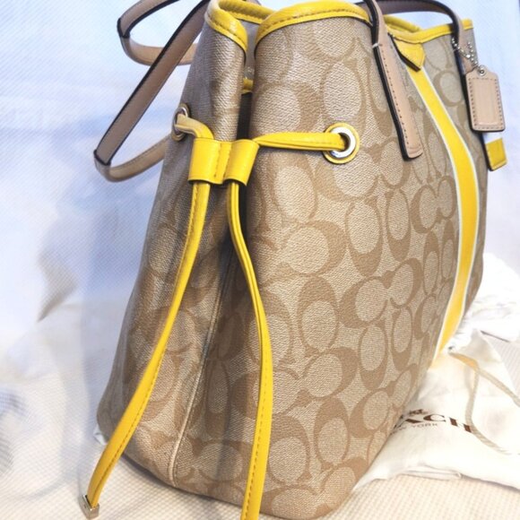 Coach Signature C Stripe Tote & Wristlet in Yellow Double Bundle, EUC - Picture 6 of 15